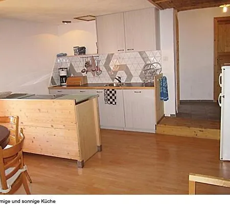 Grosse Im Engadinerhaus זנט