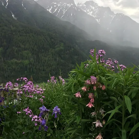 Apartmán Grosse Im Engadinerhaus Sent
