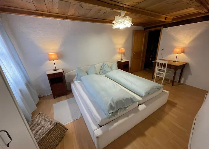 Grosse Im Engadinerhaus *