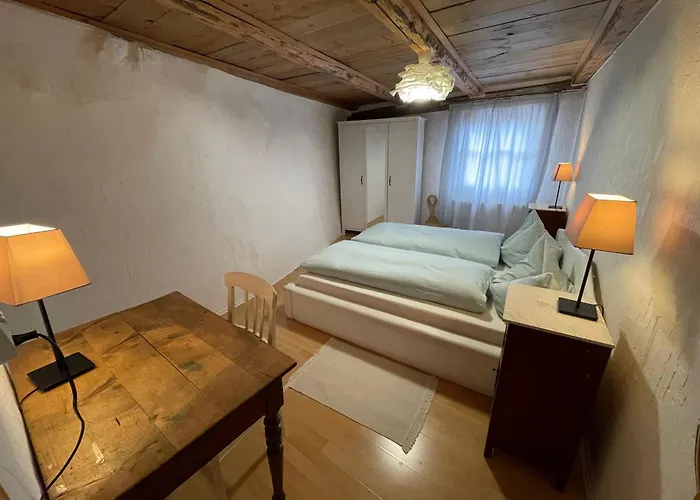 Grosse Im Engadinerhaus Sent GR