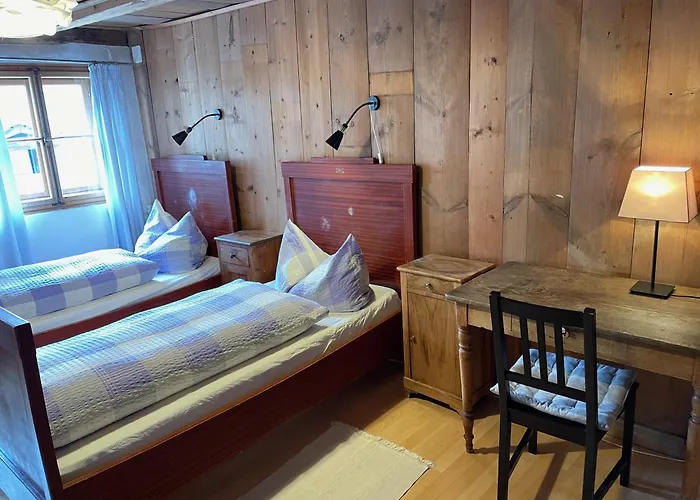 Grosse Im Engadinerhaus